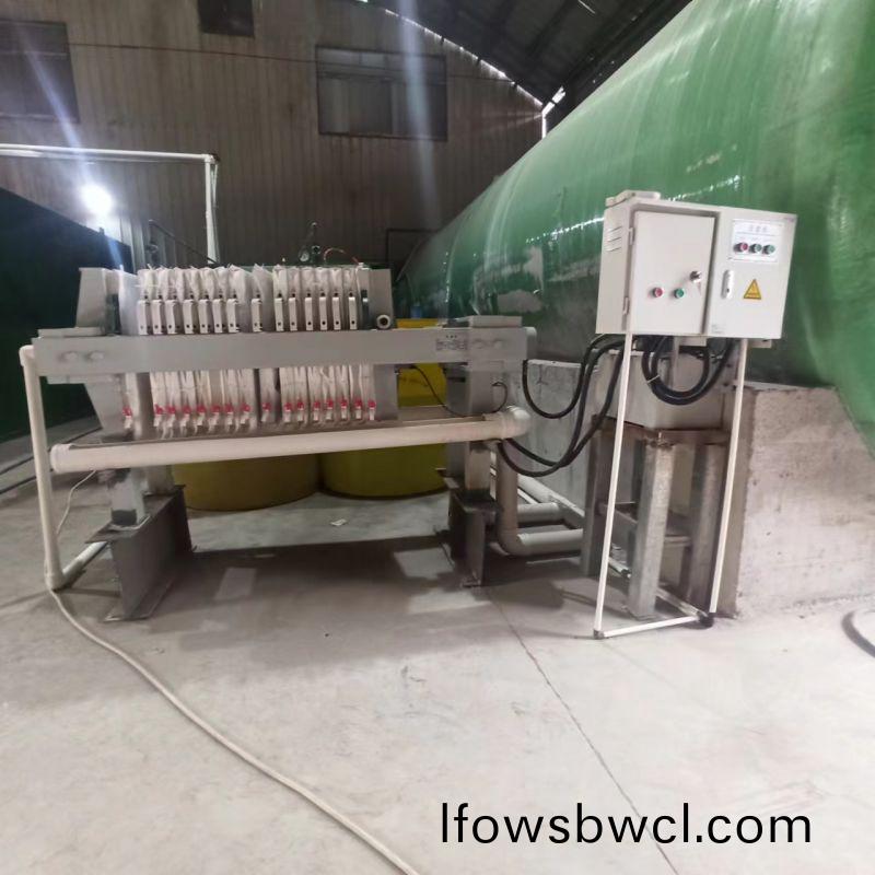 信陽機械廢(fei)水(shui)處(chu)理